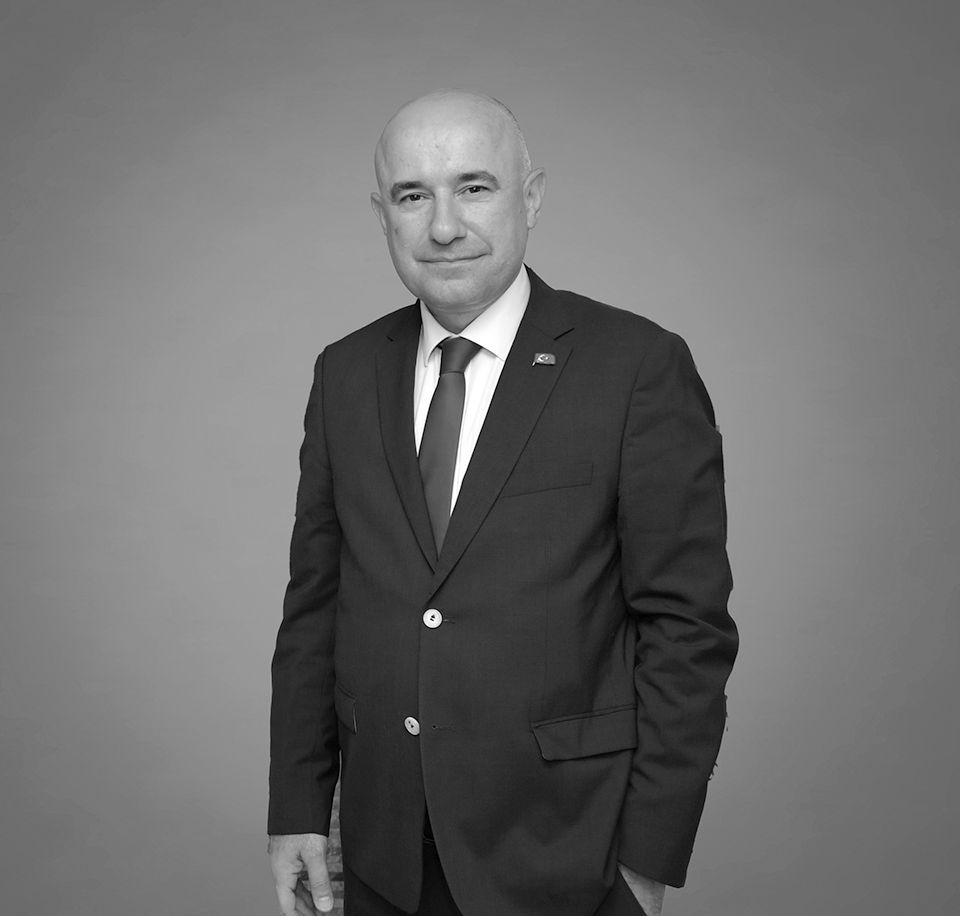 R.Ruşen KÖMÜRCÜ 