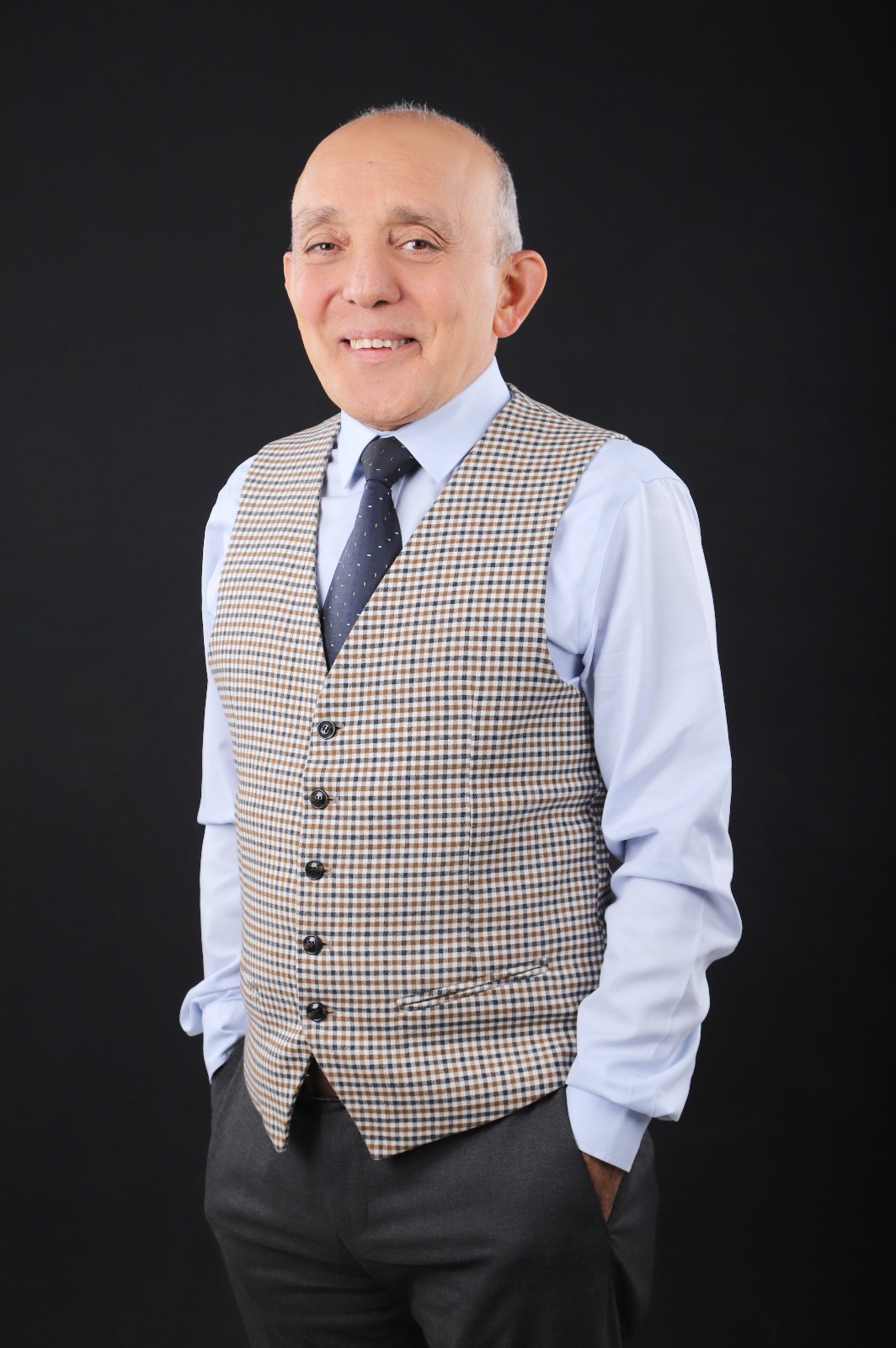 Kenan Nurhan ALTINSAAT